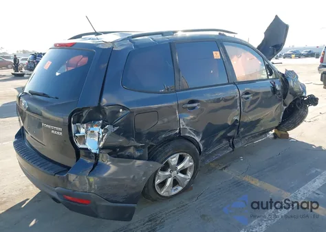 2014 Subaru Forester 2.5I Premium из США, поврежденный, VIN JF2SJAEC1EH461572